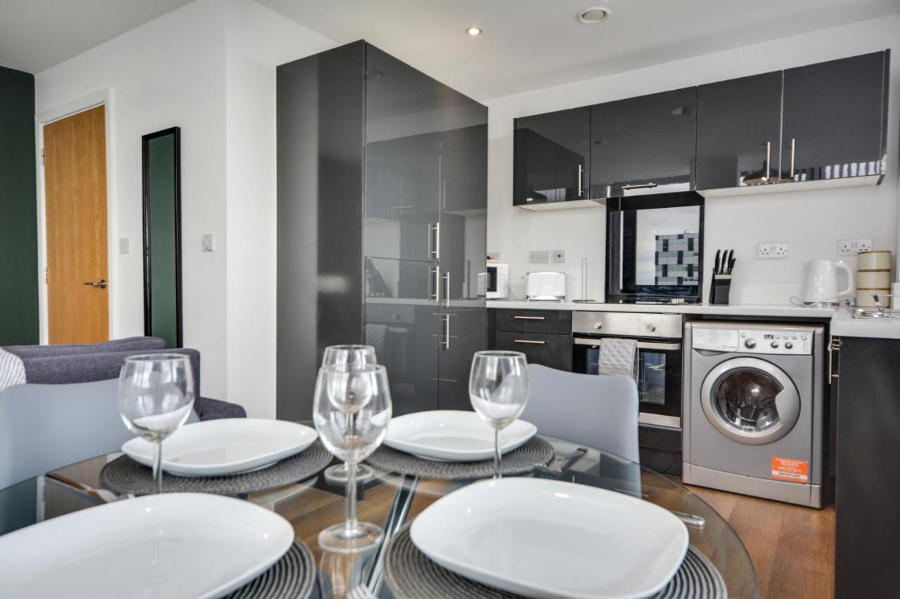 City View Apartment Liverpool Buitenkant foto